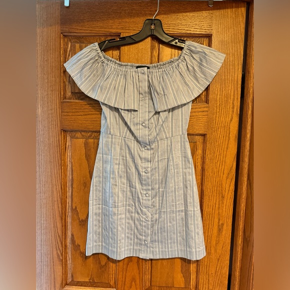 INTERMIX P Dress - Picture 3 of 3